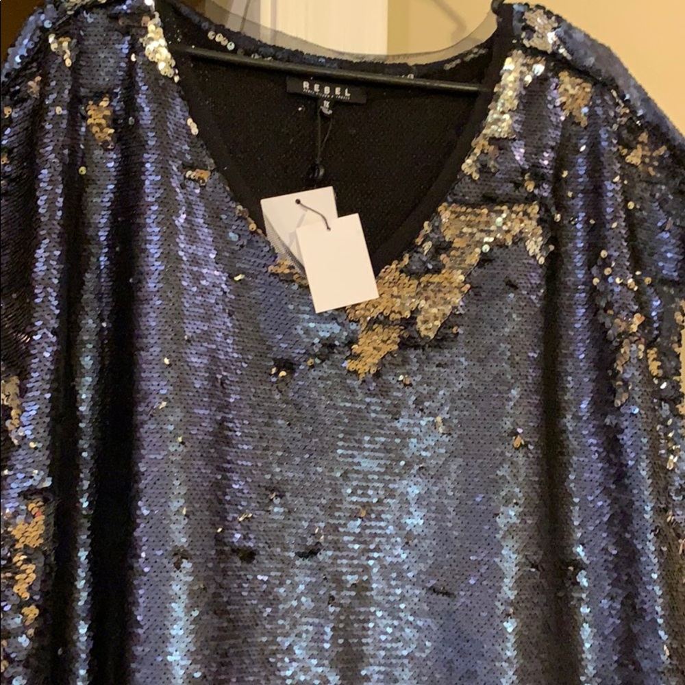 Sequence blouse